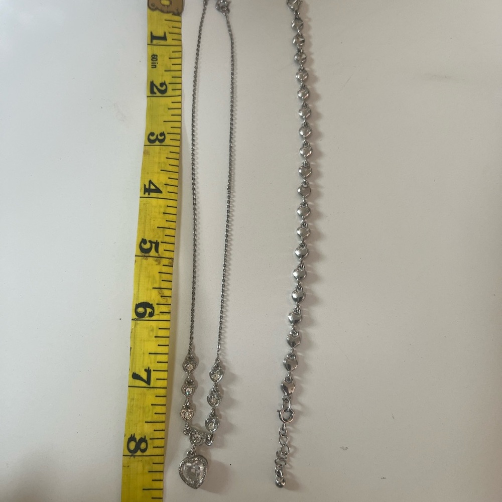 Avon Silver Heart Necklace and Bracelet Set - Picture 7 of 10